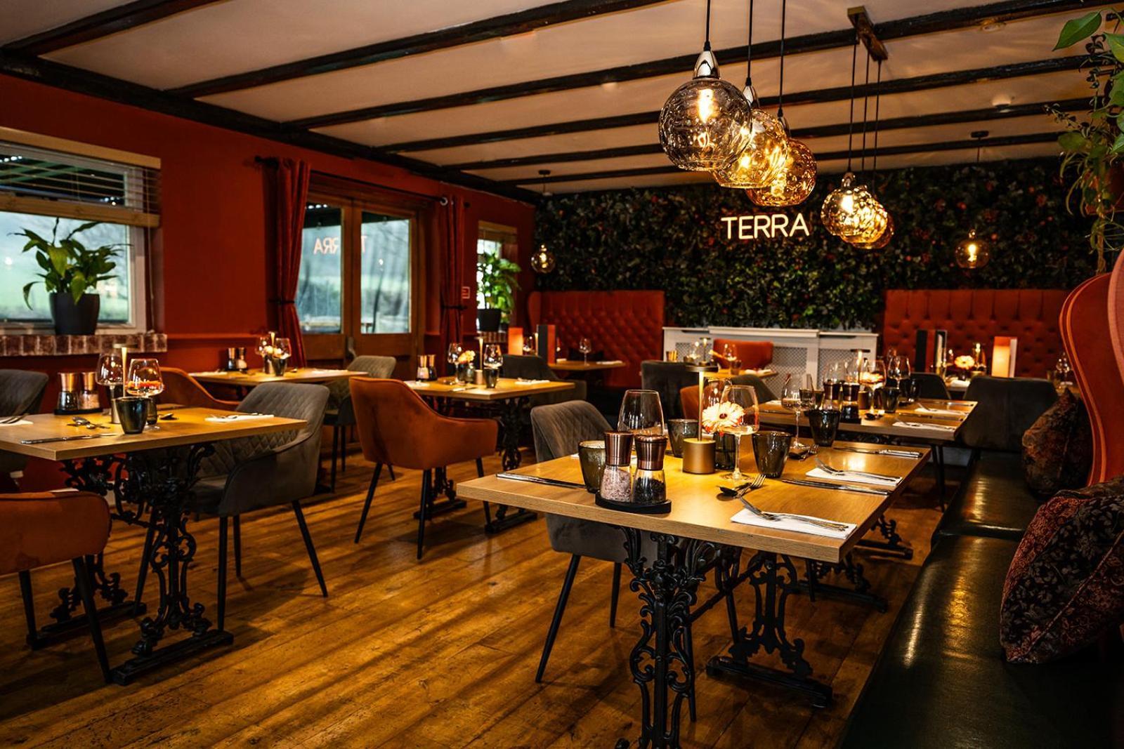 Tottington Manor Hotel Henfield 외부 사진