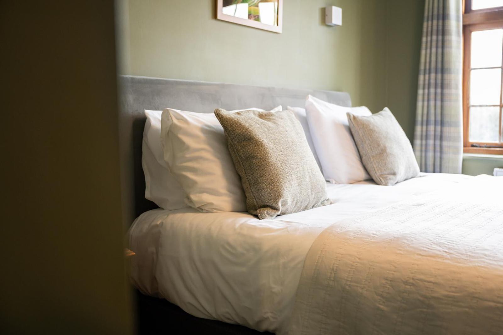 Tottington Manor Hotel Henfield 외부 사진
